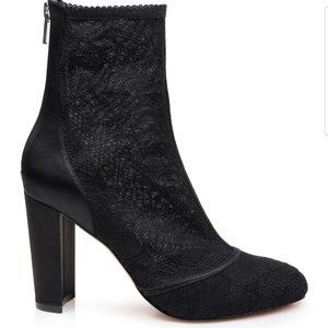 Badgley Mischka Jewel Sultana Womens Bootie Size 9